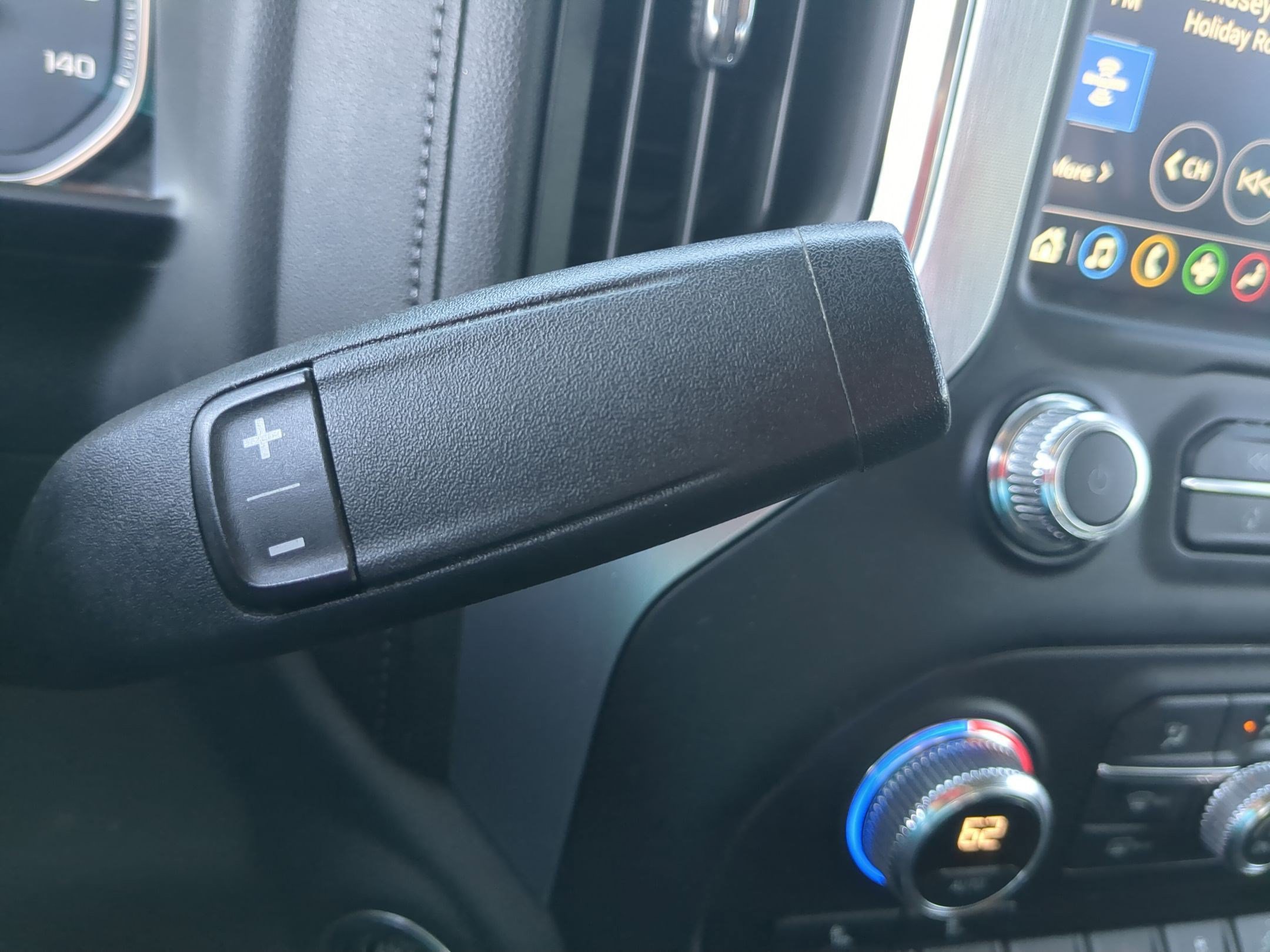 Used 2020 GMC Sierra 1500 SLT w/ Driver Alert Package I AWD/4WD image 25