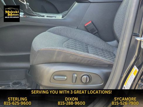 Used 2023 Chevrolet Equinox LT image 20