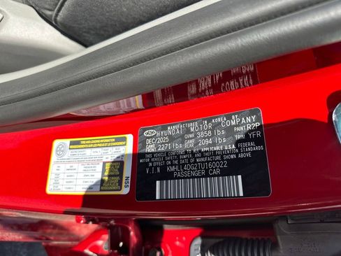 Used 2026 Hyundai Elantra SE image 31