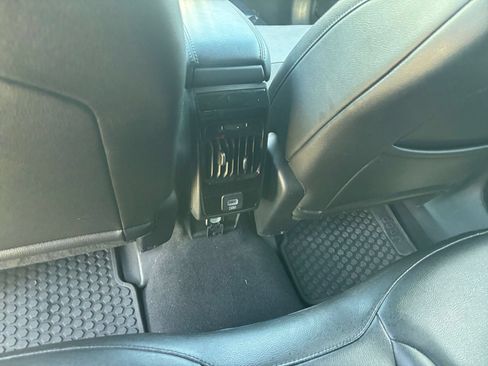 Used 2025 Jeep Compass Trailhawk AWD/4WD image 23