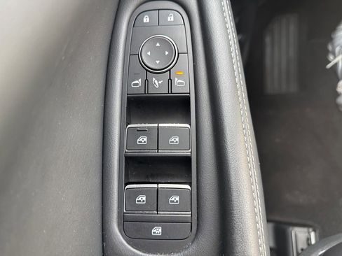 Certified 2023 INFINITI QX60 Luxe AWD/4WD image 11