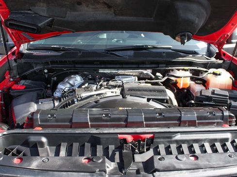 Used 2022 Chevrolet Silverado 2500 LT w/ Convenience Package image 12