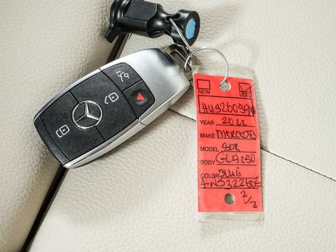 Used 2022 Mercedes-Benz GLA 250 image 37