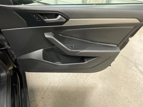 Used 2020 Volkswagen Jetta S image 20