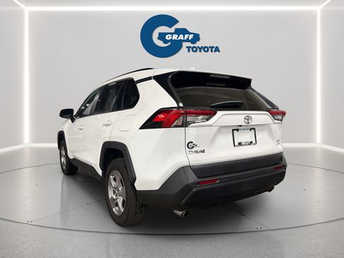Used 2023 Toyota RAV4 XLE AWD/4WD image 9