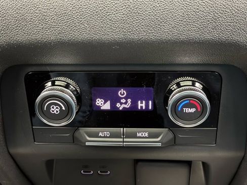 New 2026 Buick Enclave Preferred w/ Power Package image 7