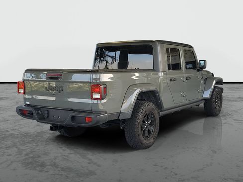 Used 2023 Jeep Gladiator Sport AWD/4WD image 2