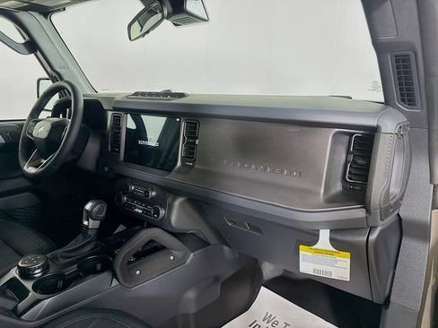 New 2026 Ford Bronco Badlands image 27