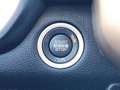 Certified 2024 RAM 2500 Laramie image 32