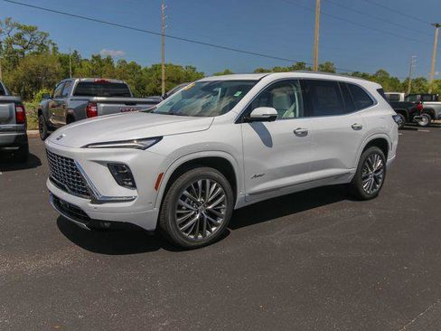 New 2026 Buick Enclave Avenir w/ Super Cruise Package AWD/4WD image 4