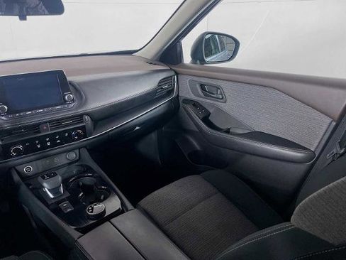 Certified 2021 Nissan Rogue S image 20