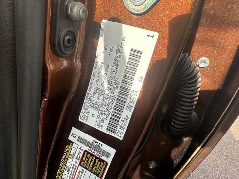 Used 2015 Toyota Tundra 1794 Edition image 9