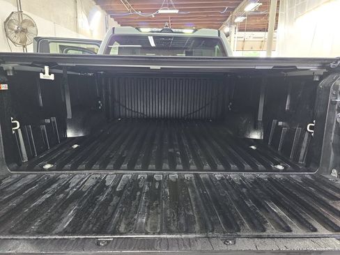 Used 2026 Toyota Tundra Limited AWD/4WD image 12
