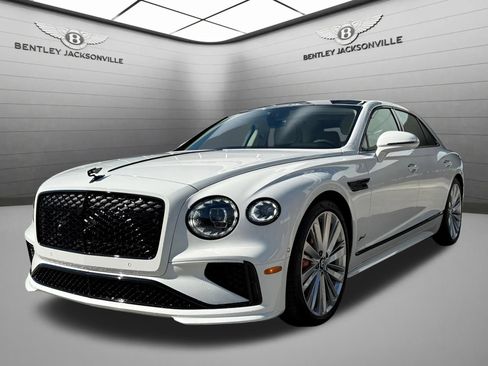 Used 2025 Bentley Flying Spur Plug-In Hybrid AWD/4WD image 15