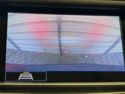 Used 2020 Cadillac XT5 Luxury FWD image 16