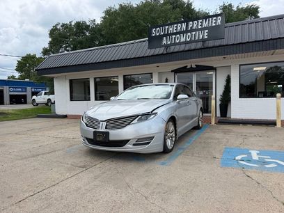 Used 2014 Lincoln MKZ AWD w/ Equipment Group 102A Reserve