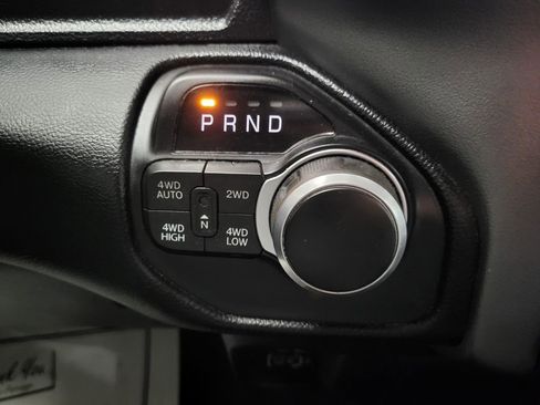 Used 2022 RAM 1500 Big Horn AWD/4WD image 15