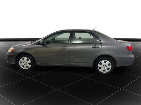 Used 2006 Toyota Corolla LE image 2