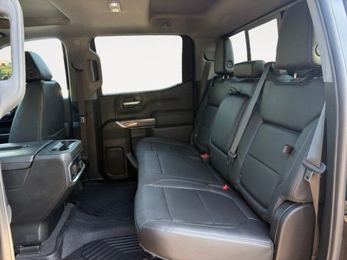 Used 2020 Chevrolet Silverado 1500 LTZ w/ LTZ Premium Package AWD/4WD image 6