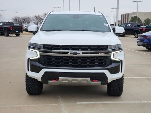 Used 2021 Chevrolet Tahoe Z71 image 2