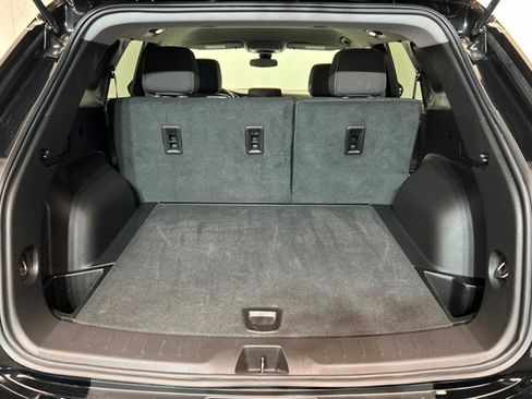 Used 2025 Chevrolet Blazer LT image 22