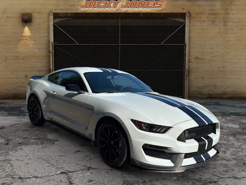 Used 2017 Ford Mustang Shelby GT350 w/ Electronics Package RWD image 12