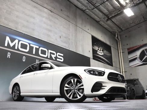 Used 2021 Mercedes-Benz E 350 4MATIC Sedan w/ Premium Package image 68