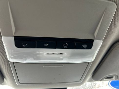 Used 2024 Nissan Altima 2.5 SV image 34