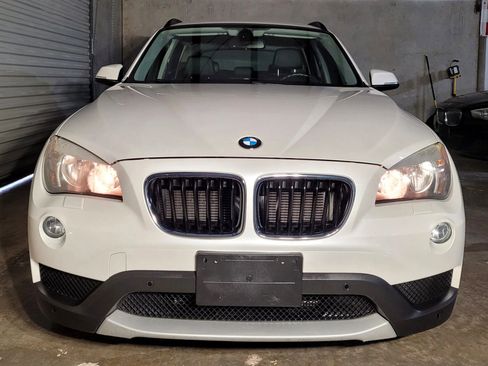 Used 2014 BMW X1 xDrive28i image 2