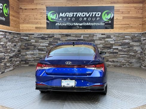 Used 2023 Hyundai Elantra Limited w/ Cargo Package FWD image 27