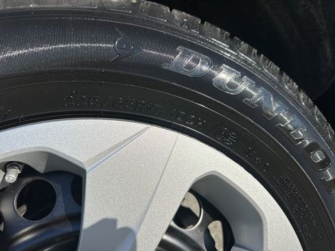 Used 2024 Toyota RAV4 LE image 27