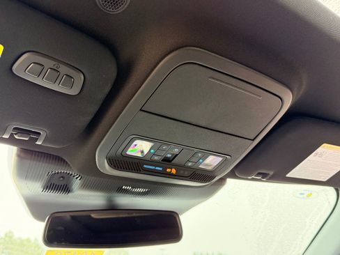 New 2026 Ford Explorer Platinum image 50