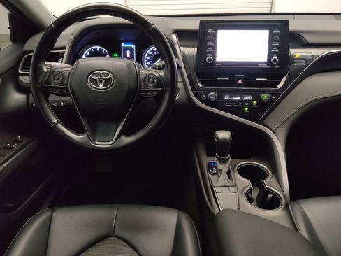 Used 2022 Toyota Camry SE w/ Convenience Package image 22