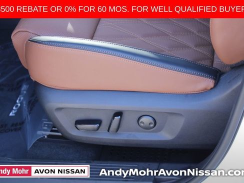 New 2026 Nissan Rogue Platinum w/ Platinum Premium Package image 11