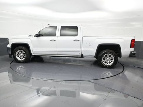 Used 2018 GMC Sierra 1500 SLE w/ Suspension Package, Off-Road AWD/4WD image 2