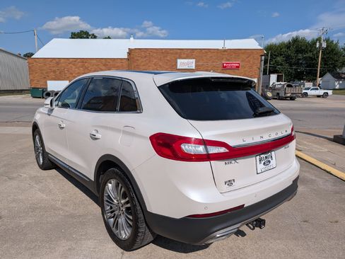 Used 2018 Lincoln MKX Reserve w/ Lincoln MKX Climate Package AWD/4WD image 8
