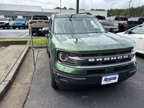 Used 2023 Ford Bronco Sport Big Bend w/ Convenience Package AWD/4WD image 3