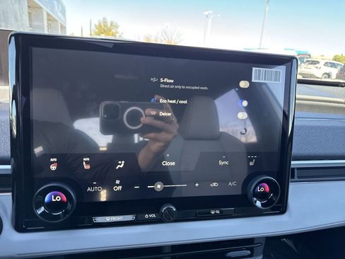 New 2026 Subaru Solterra Limited image 16