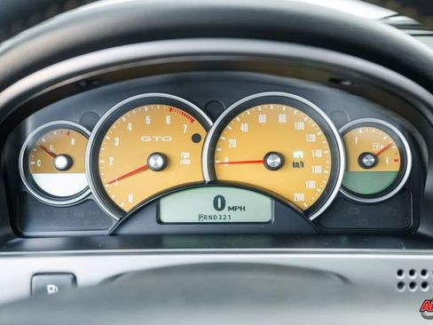 Used 2004 Pontiac GTO image 9