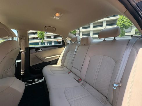 Used 2016 Hyundai Sonata SE image 13