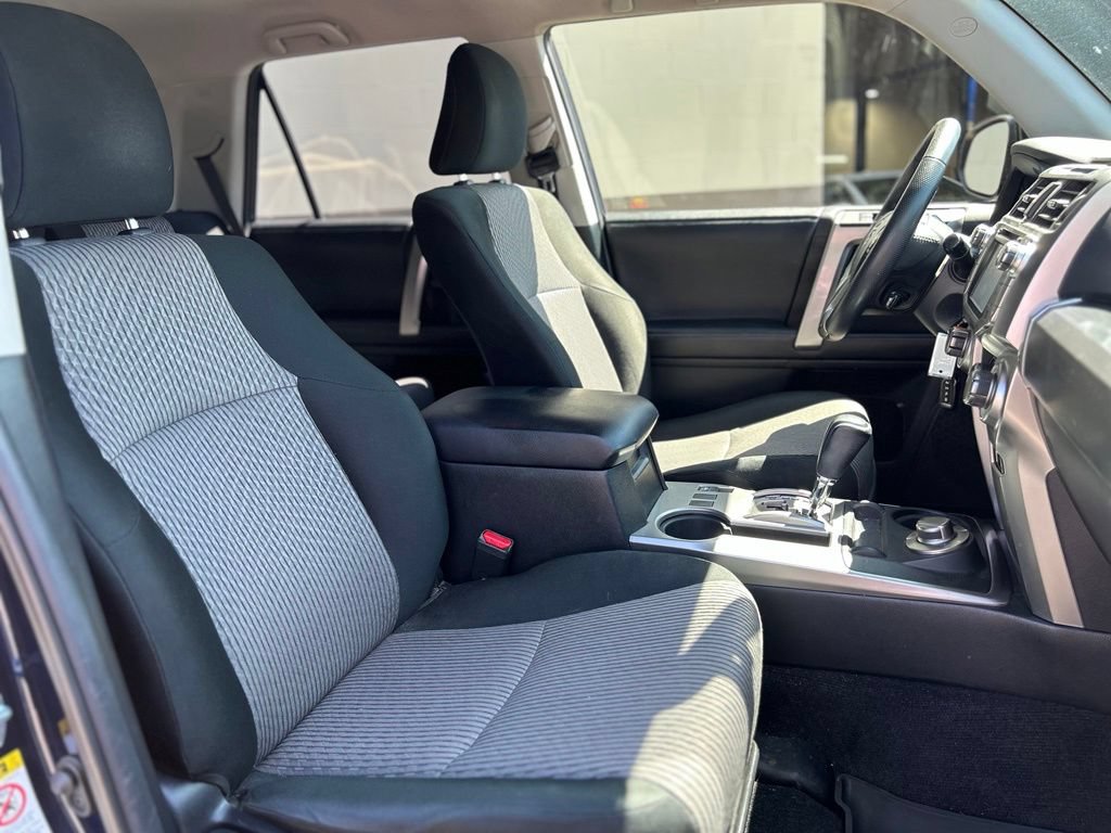 Used 2019 Toyota 4Runner SR5 AWD/4WD image 14