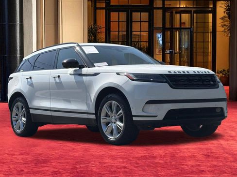 Used 2026 Land Rover Range Rover Velar S AWD/4WD image 7