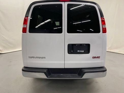 Used 2025 GMC Savana 3500 LT w/ LT Preferred Equipment Group RWD image 7