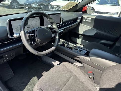 Used 2024 Hyundai Ioniq 6 SE RWD image 13