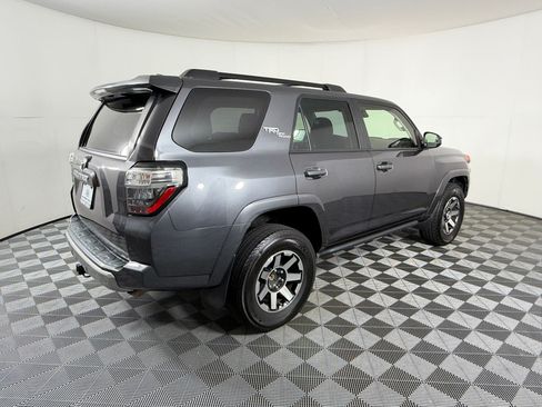 Used 2021 Toyota 4Runner TRD Off-Road AWD/4WD image 9