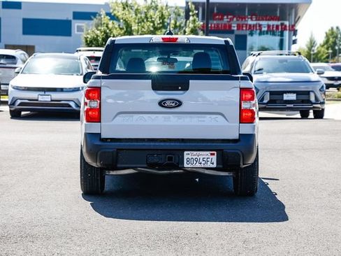 Used 2025 Ford Maverick XL w/ Equipment Group 101A AWD/4WD image 4