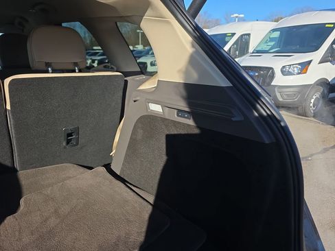 Used 2022 Lincoln Corsair AWD w/ Equipment Group 101A image 20