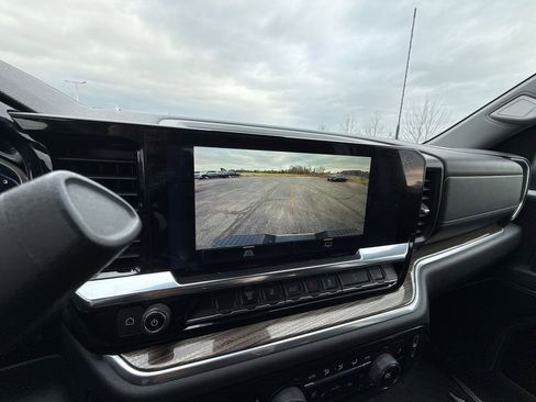 Certified 2024 Chevrolet Silverado 2500 LT image 21