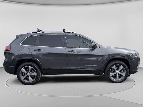 Used 2019 Jeep Cherokee Limited AWD/4WD image 9