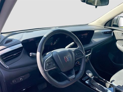 Used 2025 Buick Encore GX Sport Touring w/ Advanced Technology Package image 11